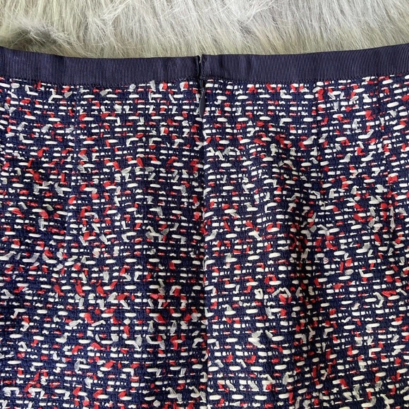 Talbots Petite Sz 2P Pencil Skirt Lined Red Navy Blue Knit Straight Career Work - Picture 8 of 12